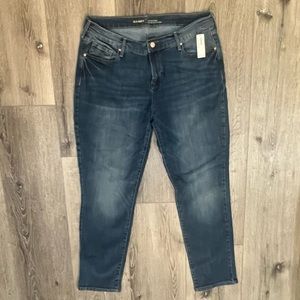 New with tags Old Navy Original Straight Leg Jeans Size 14